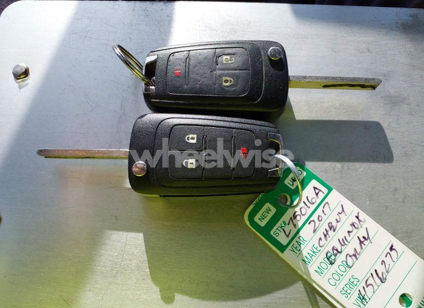 Photo 11 of 2017 Chevrolet Equinox LT (VIN 2GNALCEK0H1516275)