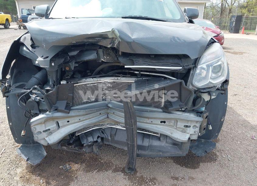 Photo 6 of 2017 Chevrolet Equinox LT (VIN 2GNALCEK0H1516275)