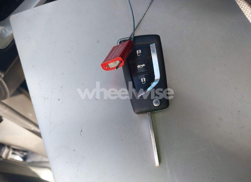 Photo 11 of 2017 Chevrolet Equinox LT (VIN 2GNALCEK0H1587055)