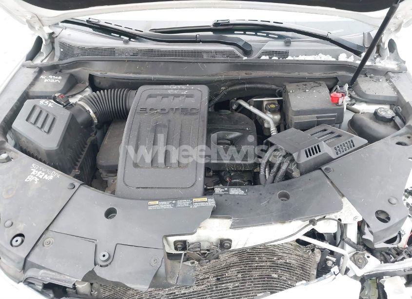 Photo 10 of 2017 Chevrolet Equinox LT (VIN 2GNALCEK0H1611497)