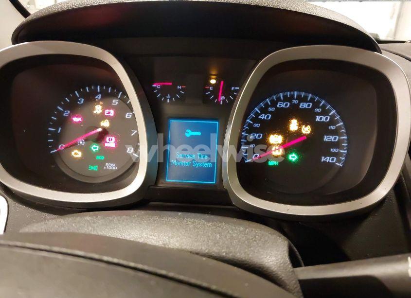 Photo 7 of 2017 Chevrolet Equinox LT (VIN 2GNALCEK0H6256348)