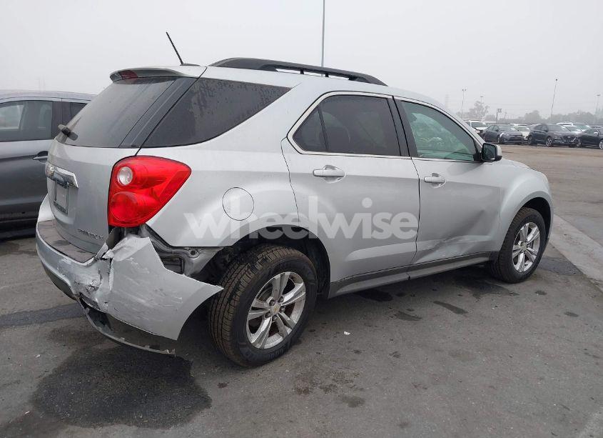 Photo 4 of 2015 Chevrolet Equinox 2LT (VIN 2GNALCEK1F6161228)