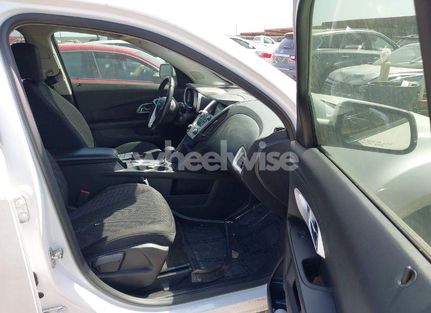 Photo 5 of 2016 Chevrolet Equinox LT (VIN 2GNALCEK1G6159397)