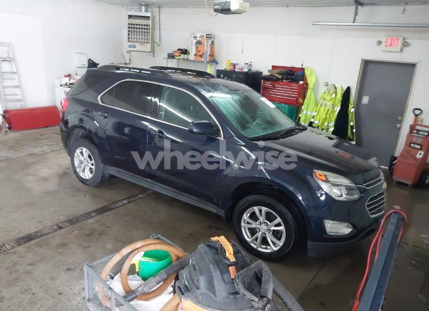 2017 Chevrolet Equinox LT (VIN 2GNALCEK1H1510727) main photo