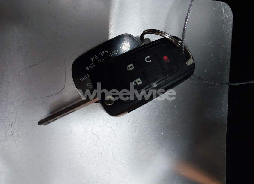 Photo 11 of 2017 Chevrolet Equinox LT (VIN 2GNALCEK1H1510727)