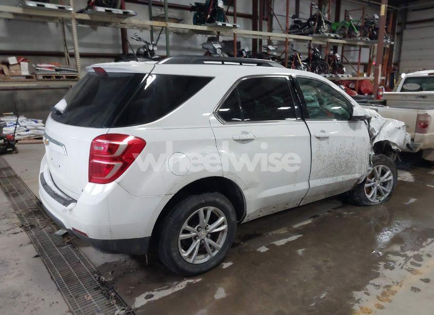 Photo 4 of 2017 Chevrolet Equinox LT (VIN 2GNALCEK1H1517483)