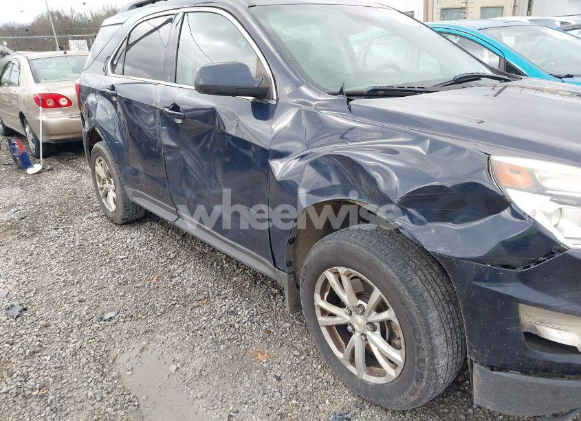 Photo 6 of 2017 Chevrolet Equinox LT (VIN 2GNALCEK1H1532002)