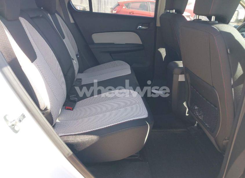 Photo 8 of 2017 Chevrolet Equinox LT (VIN 2GNALCEK1H1556364)