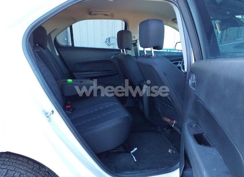 Photo 8 of 2017 Chevrolet Equinox LT (VIN 2GNALCEK1H1588246)