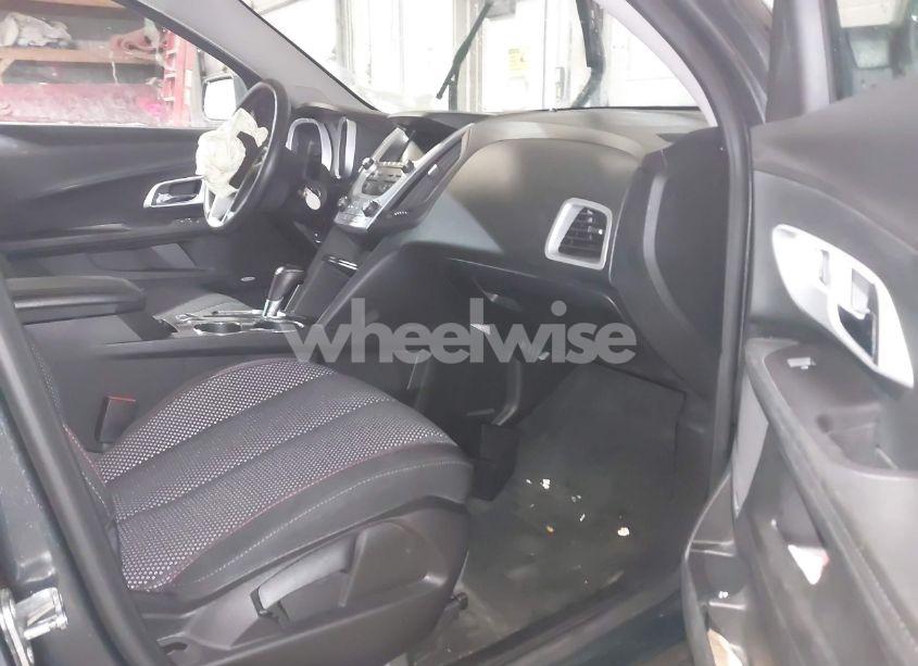 Photo 5 of 2017 Chevrolet Equinox LT (VIN 2GNALCEK1H6228719)