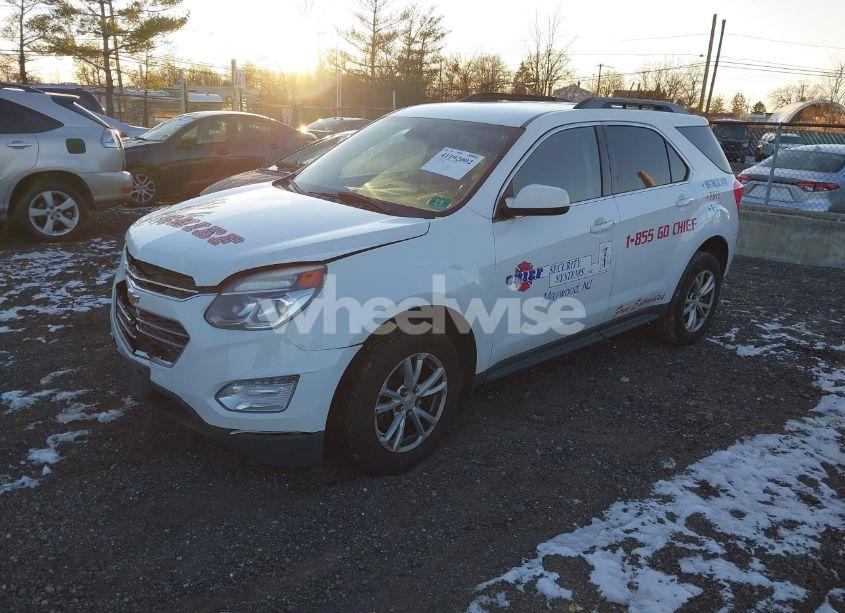 Photo 2 of 2016 Chevrolet Equinox LT (VIN 2GNALCEK2G1180997)