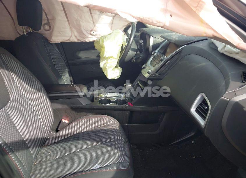 Photo 5 of 2016 Chevrolet Equinox LT (VIN 2GNALCEK2G6355574)