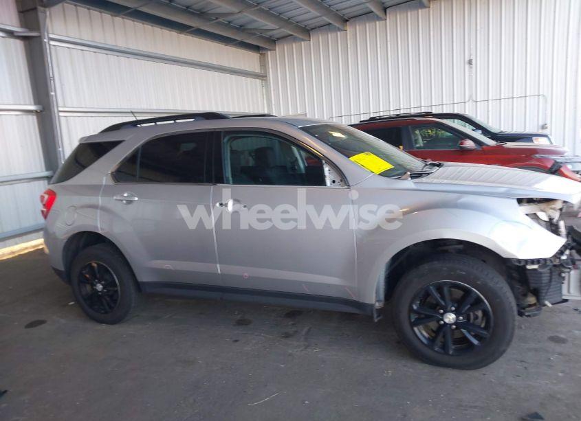 Photo 13 of 2017 Chevrolet Equinox LT (VIN 2GNALCEK2H1528086)