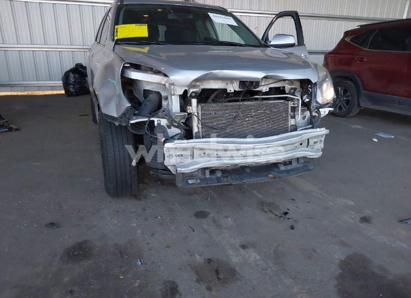 Photo 6 of 2017 Chevrolet Equinox LT (VIN 2GNALCEK2H1528086)