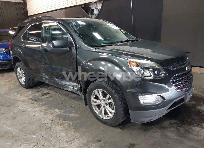 2017 Chevrolet Equinox LT (VIN 2GNALCEK2H6125423) main photo