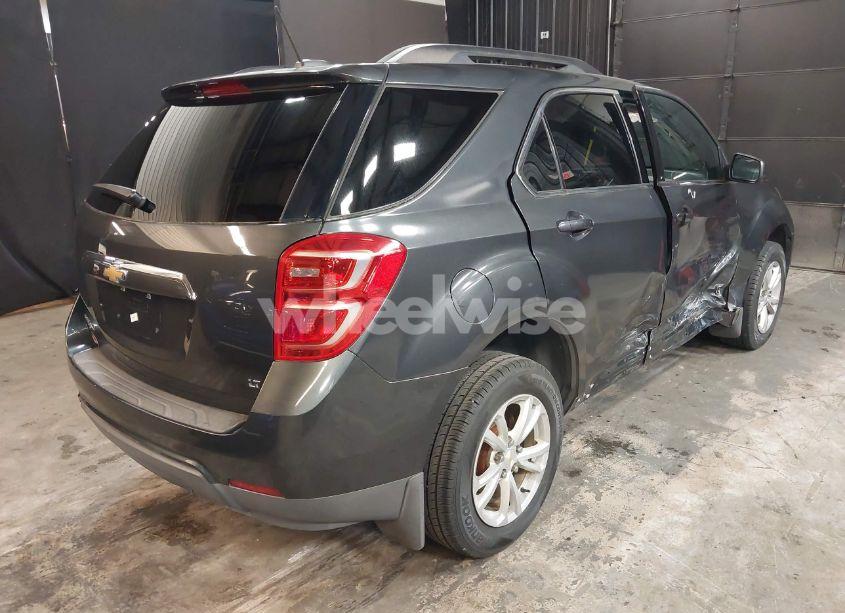 Photo 4 of 2017 Chevrolet Equinox LT (VIN 2GNALCEK2H6125423)