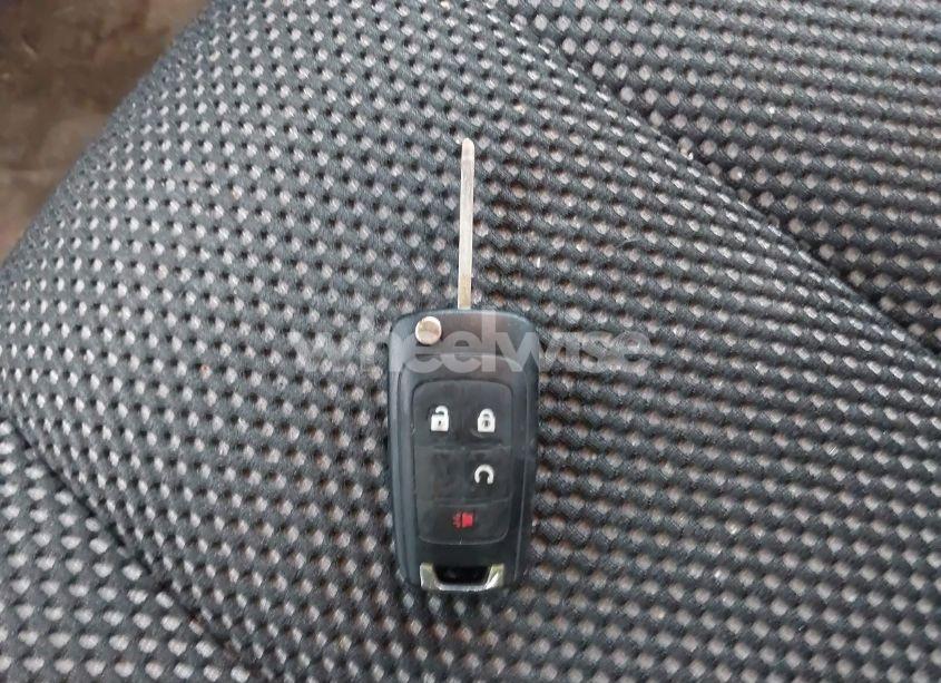 Photo 11 of 2017 Chevrolet Equinox LT (VIN 2GNALCEK2H6164285)