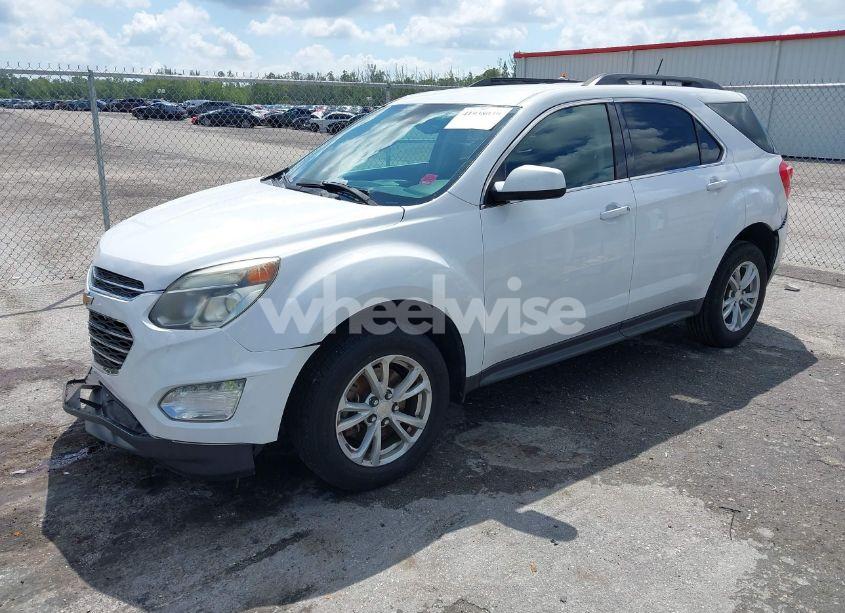 Photo 2 of 2017 Chevrolet Equinox LT (VIN 2GNALCEK2H6223884)