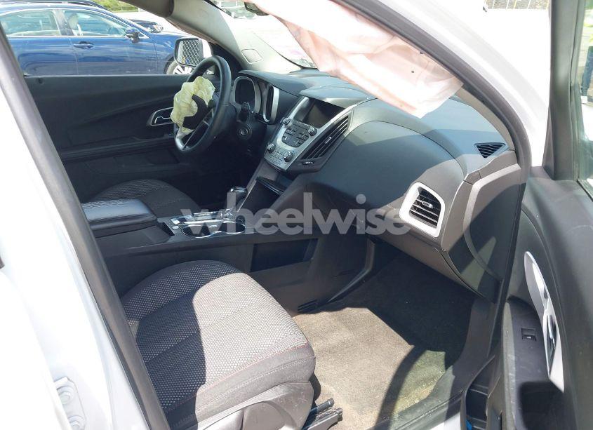 Photo 5 of 2017 Chevrolet Equinox LT (VIN 2GNALCEK2H6223884)