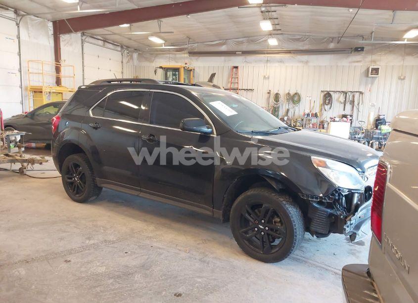 2017 Chevrolet Equinox LT (VIN 2GNALCEK2H6275337) main photo