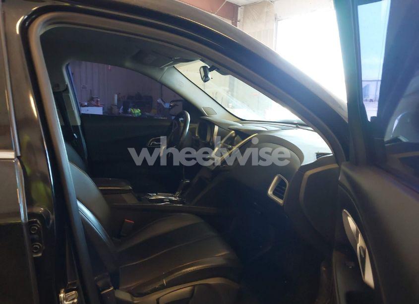 Photo 5 of 2017 Chevrolet Equinox LT (VIN 2GNALCEK2H6275337)