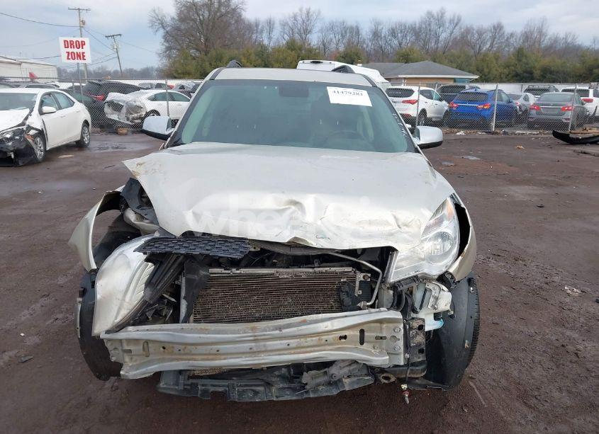 Photo 13 of 2015 Chevrolet Equinox 2LT (VIN 2GNALCEK3F6131793)