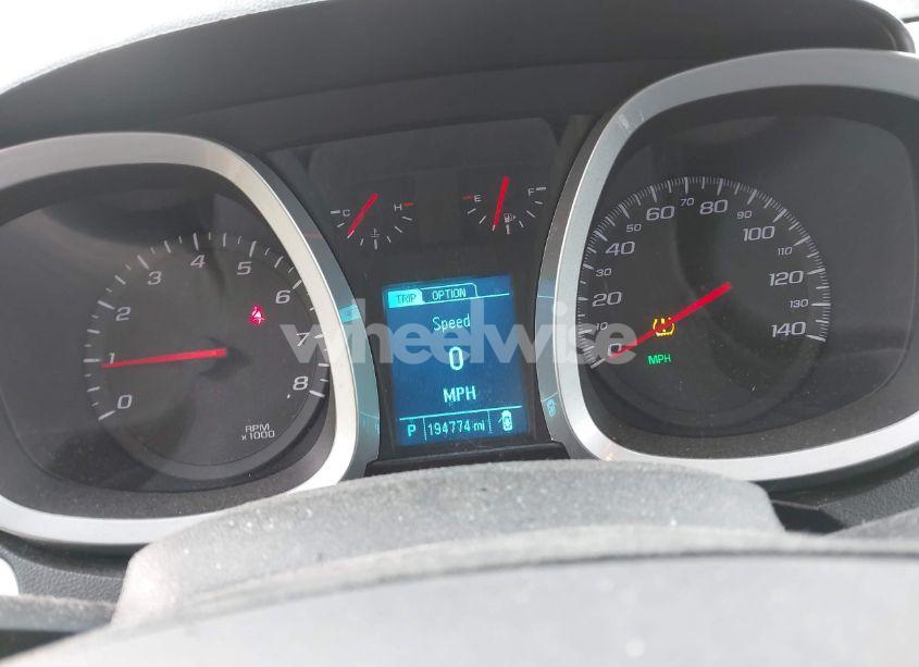 Photo 7 of 2015 Chevrolet Equinox 2LT (VIN 2GNALCEK3F6131793)