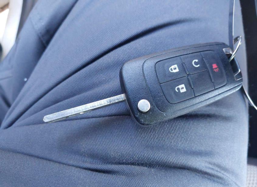 Photo 11 of 2016 Chevrolet Equinox LT (VIN 2GNALCEK3G1145966)