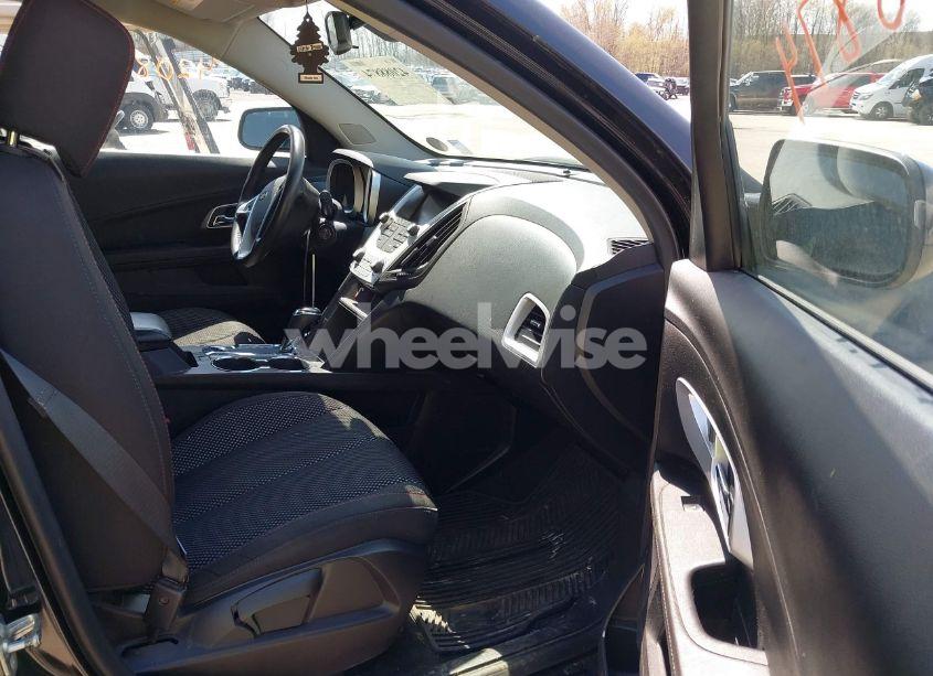 Photo 5 of 2016 Chevrolet Equinox LT (VIN 2GNALCEK3G6146893)