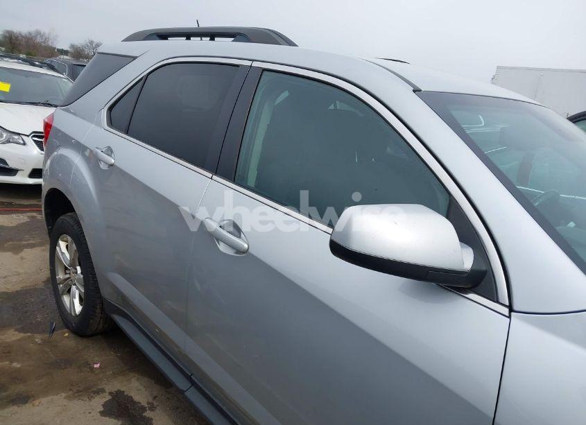 Photo 13 of 2016 Chevrolet Equinox LT (VIN 2GNALCEK3G6335429)