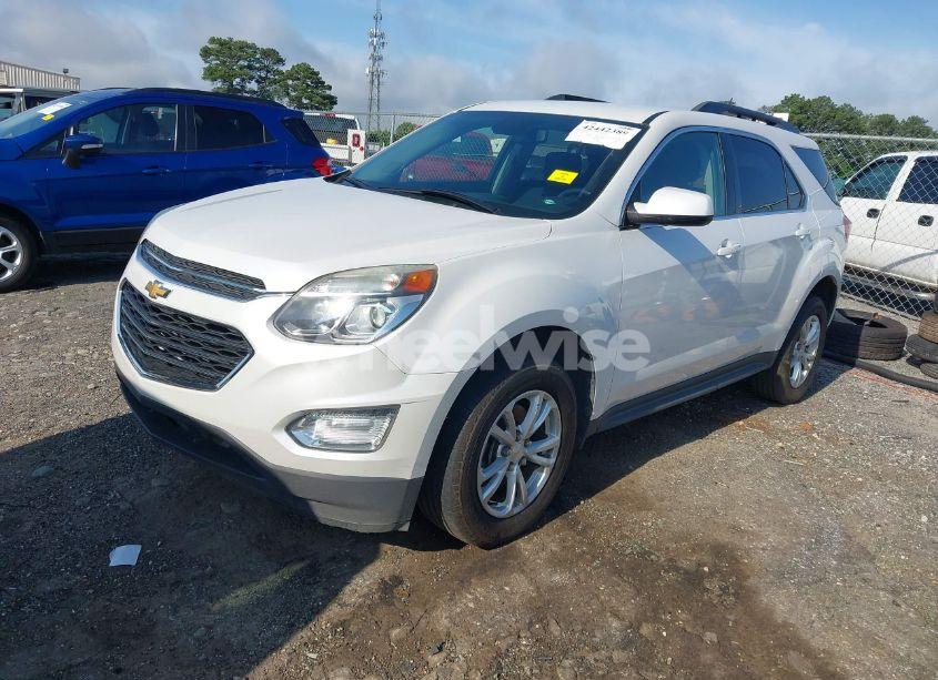 Photo 2 of 2017 Chevrolet Equinox LT (VIN 2GNALCEK3H1577037)