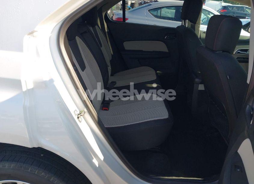 Photo 8 of 2017 Chevrolet Equinox LT (VIN 2GNALCEK3H1577037)