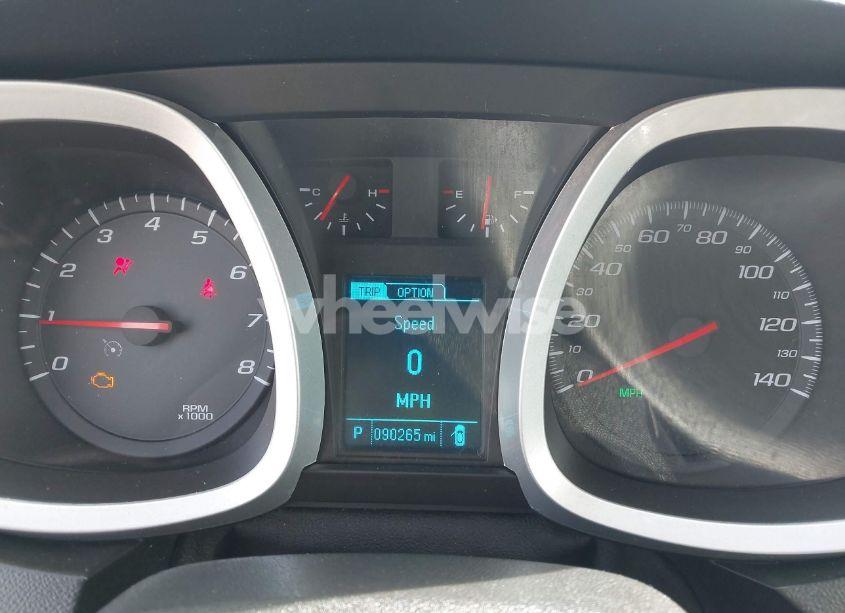 Photo 7 of 2017 Chevrolet Equinox LT (VIN 2GNALCEK3H1587132)