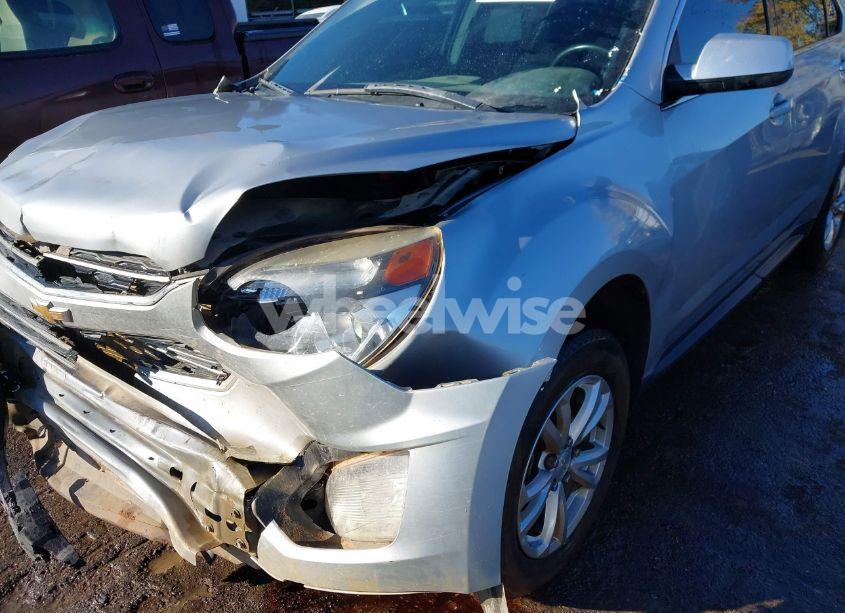 Photo 6 of 2017 Chevrolet Equinox LT (VIN 2GNALCEK3H6160455)