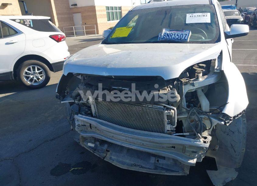 Photo 6 of 2017 Chevrolet Equinox LT (VIN 2GNALCEK3H6182522)