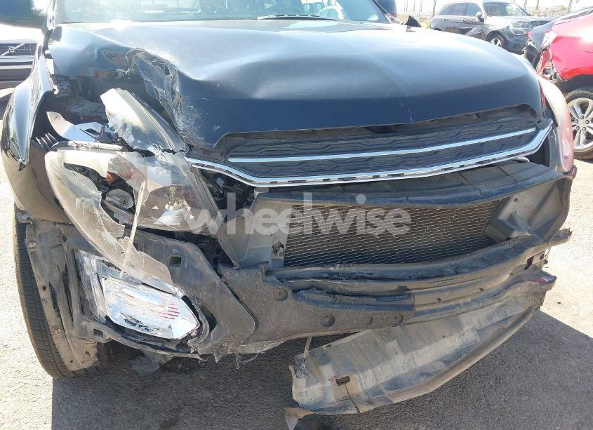 Photo 6 of 2017 Chevrolet Equinox LT (VIN 2GNALCEK3H6189163)