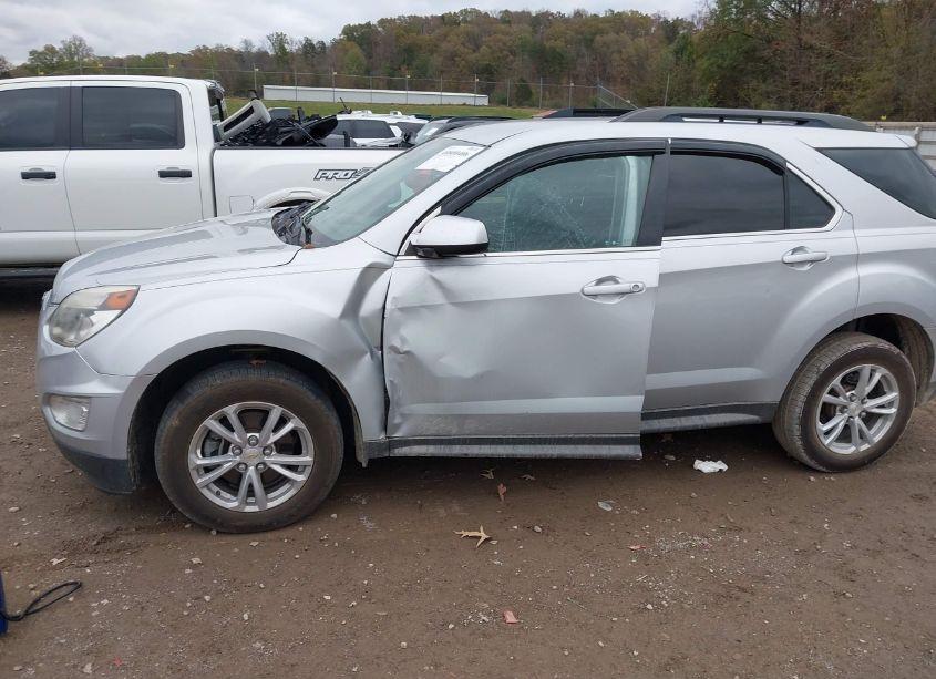 Photo 6 of 2017 Chevrolet Equinox LT (VIN 2GNALCEK3H6255856)