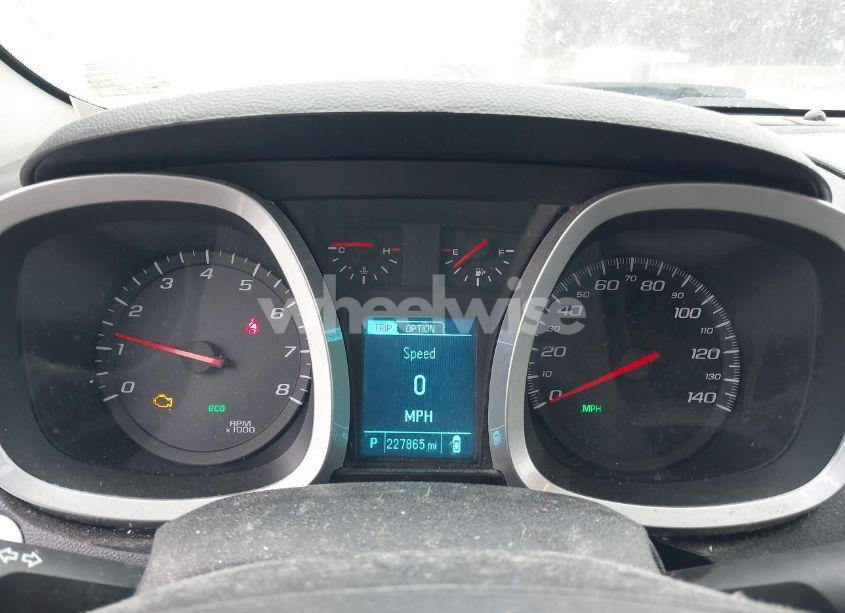 Photo 7 of 2017 Chevrolet Equinox LT (VIN 2GNALCEK3H6277792)