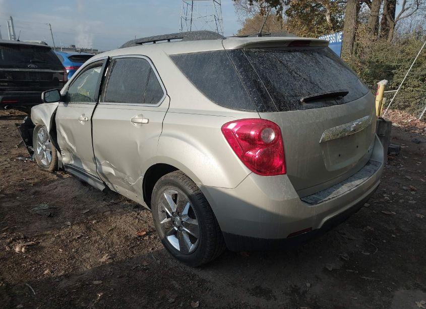 Photo 3 of 2014 Chevrolet Equinox 2LT (VIN 2GNALCEK4E6370154)