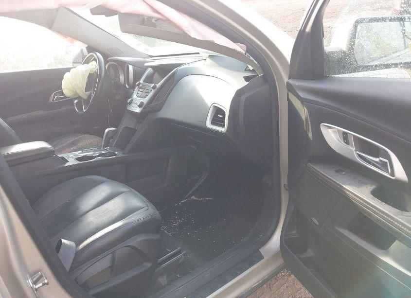 Photo 5 of 2014 Chevrolet Equinox 2LT (VIN 2GNALCEK4E6370154)