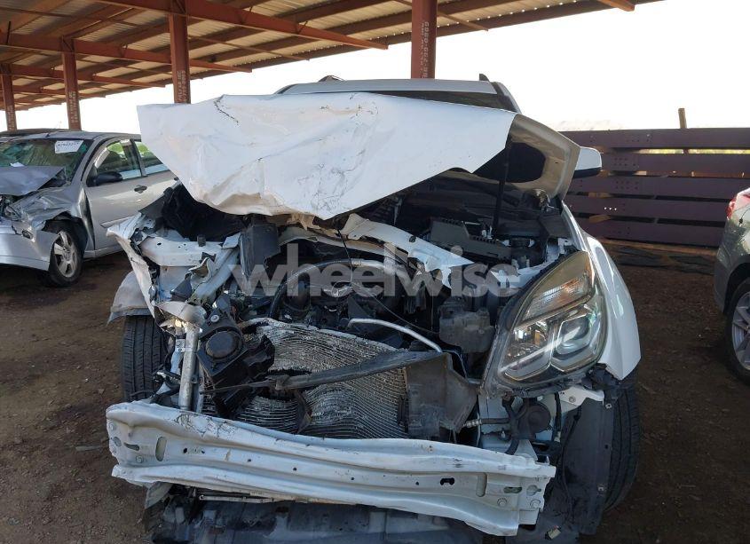 Photo 6 of 2016 Chevrolet Equinox LT (VIN 2GNALCEK4G6272633)