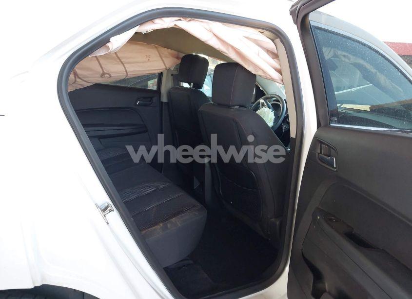 Photo 8 of 2016 Chevrolet Equinox LT (VIN 2GNALCEK4G6272633)