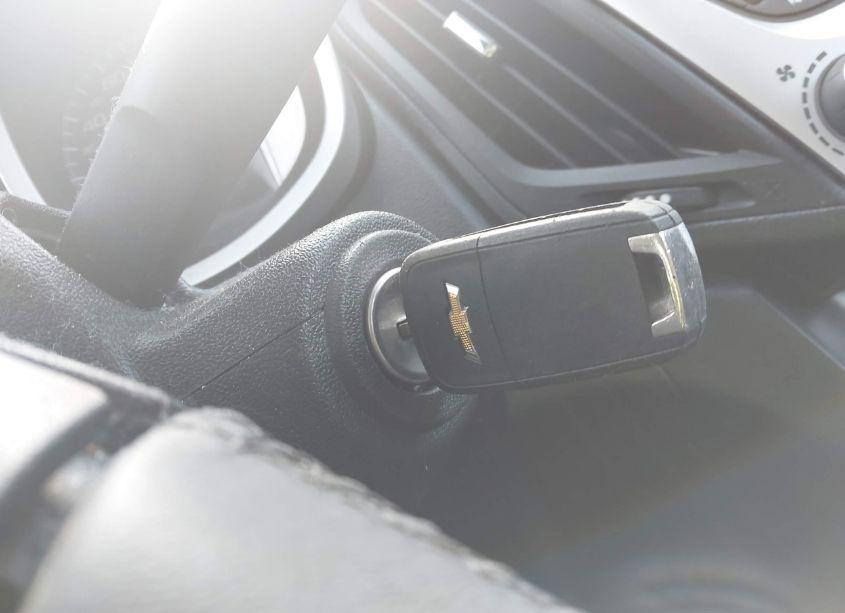 Photo 11 of 2017 Chevrolet Equinox LT (VIN 2GNALCEK4H1530390)