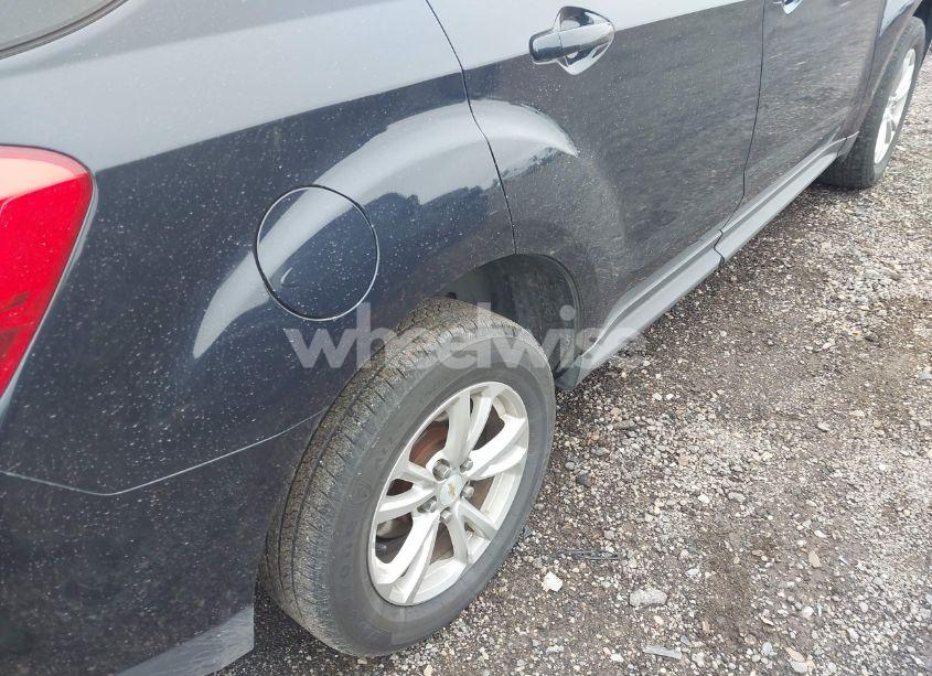 Photo 6 of 2017 Chevrolet Equinox LT (VIN 2GNALCEK4H1562644)