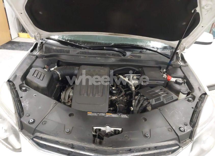 Photo 10 of 2017 Chevrolet Equinox LT (VIN 2GNALCEK4H1564734)