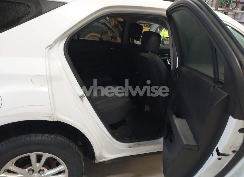 Photo 8 of 2017 Chevrolet Equinox LT (VIN 2GNALCEK4H1564734)