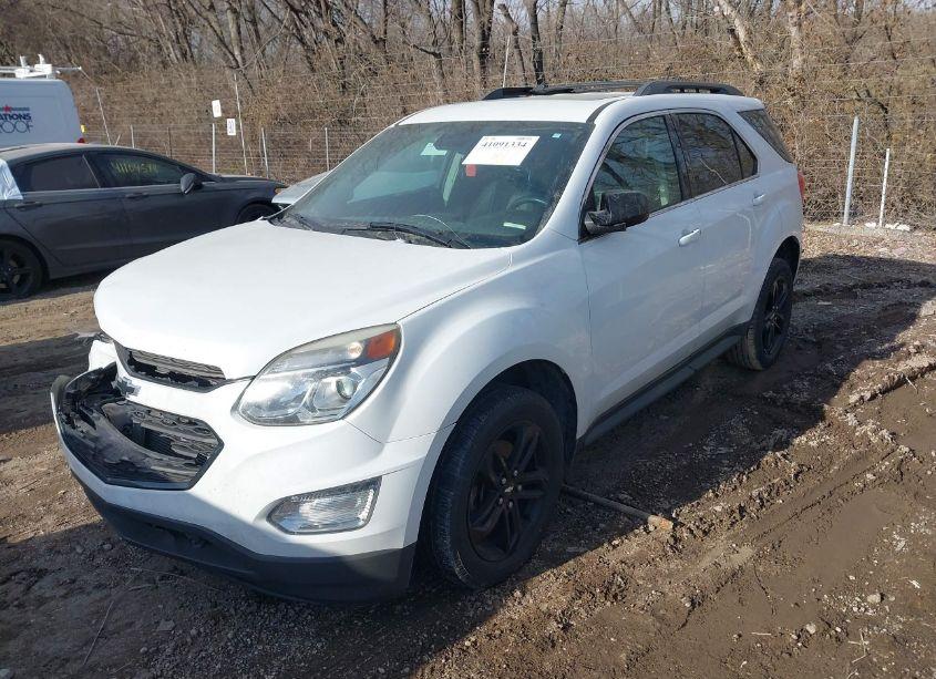 Photo 2 of 2017 Chevrolet Equinox LT (VIN 2GNALCEK4H1569741)