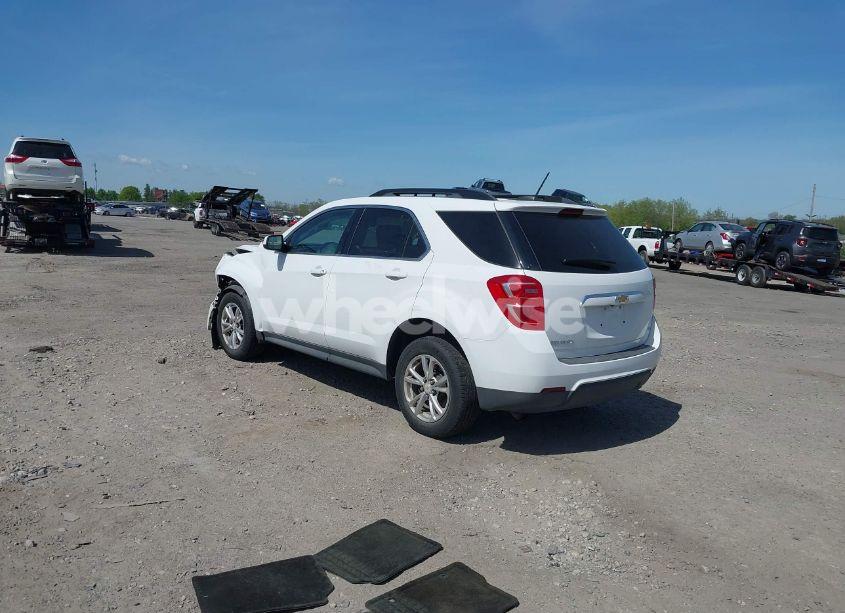 Photo 3 of 2017 Chevrolet Equinox LT (VIN 2GNALCEK4H1577709)