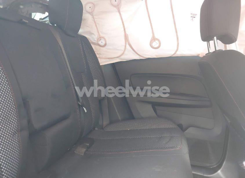 Photo 8 of 2017 Chevrolet Equinox LT (VIN 2GNALCEK4H1613706)