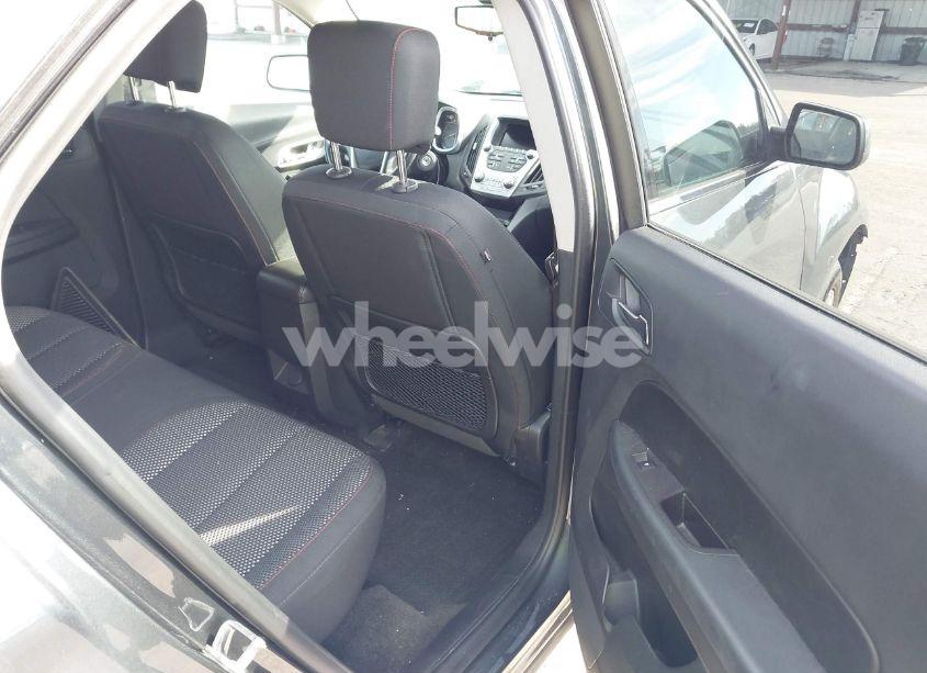 Photo 8 of 2017 Chevrolet Equinox LT (VIN 2GNALCEK4H1614628)